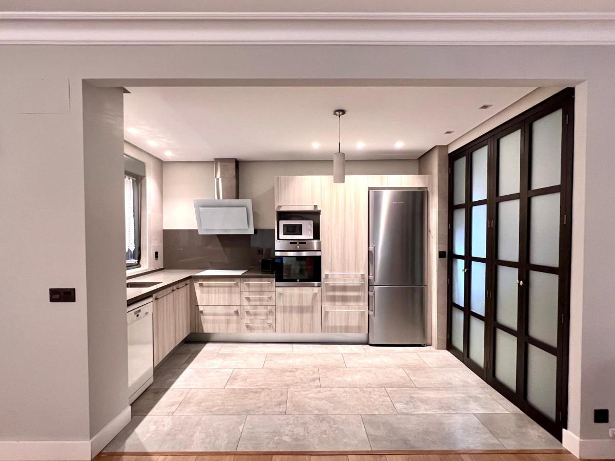 Housing Leon Gran Via Luxe Apartment Luaran gambar