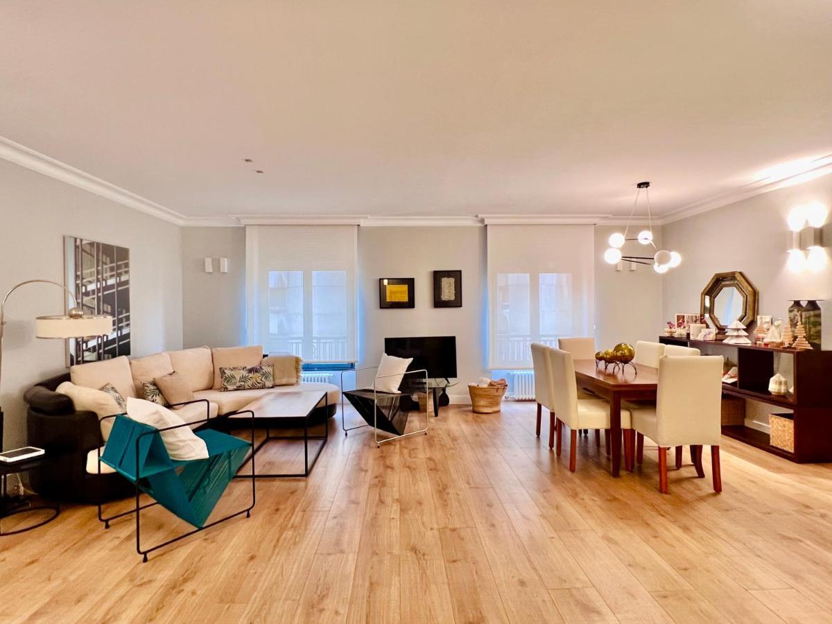 Housing Leon Gran Via Luxe Apartment Luaran gambar
