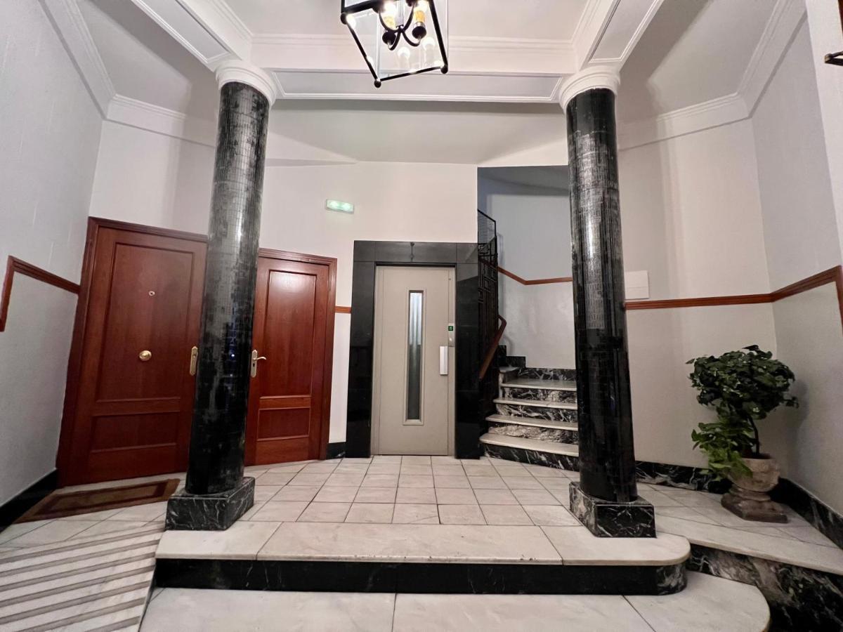 Housing Leon Gran Via Luxe Apartment Luaran gambar